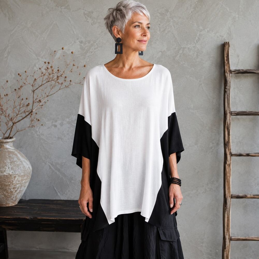 Chico's Travelers Off White Black Slinky Knit Boxy Top 3